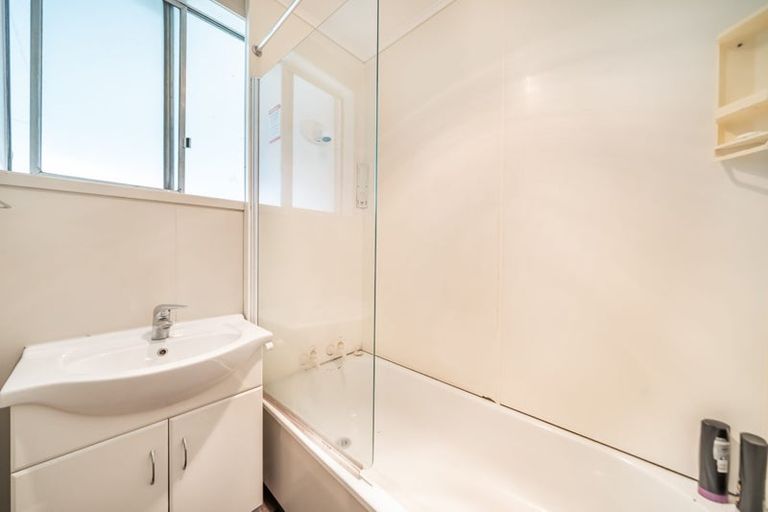 Photo of property in 55b Totara Park Road, Clouston Park, Upper Hutt, 5018