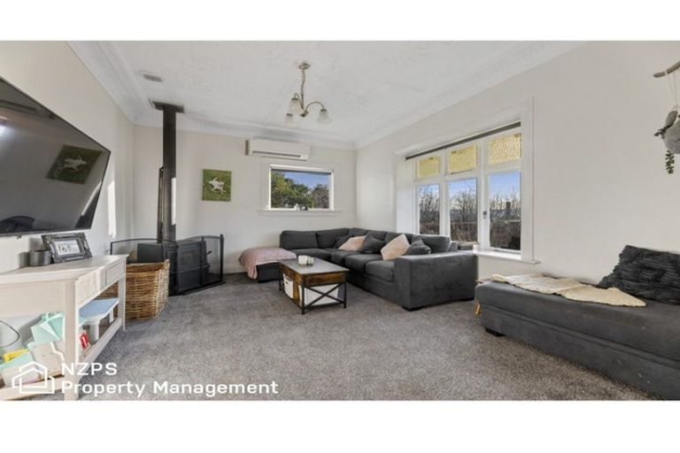 Photo of property in 2a Muir Street, Green Island, Dunedin, 9018