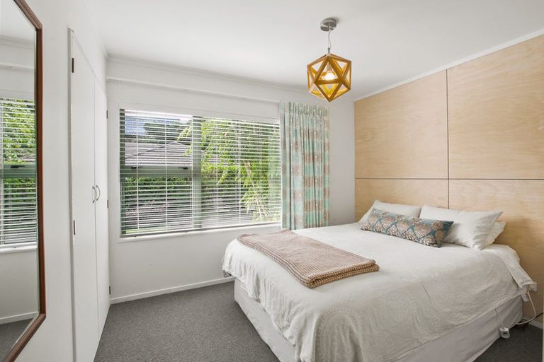 Photo of property in 83a Mangorei Road, Strandon, New Plymouth, 4312