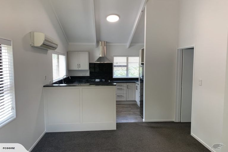 Photo of property in 16b Clare Street, Cambridge, 3434