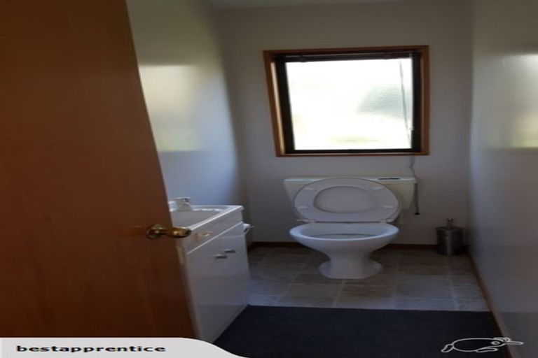 Photo of property in 1/2 Valley View, Mount Pleasant, Christchurch, 8081