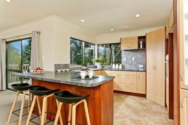 Photo of property in 5 Coventry Way, Long Bay, Auckland, 0630