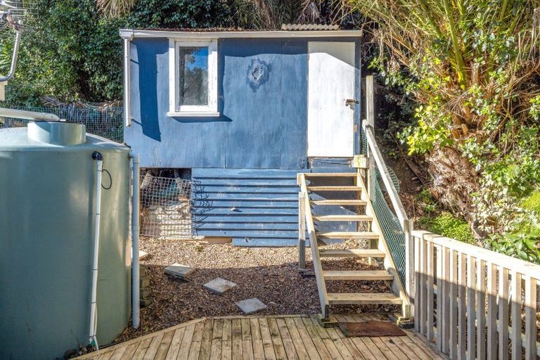 Photo of property in 72 Wharf Road, Ostend, Waiheke Island, 1081