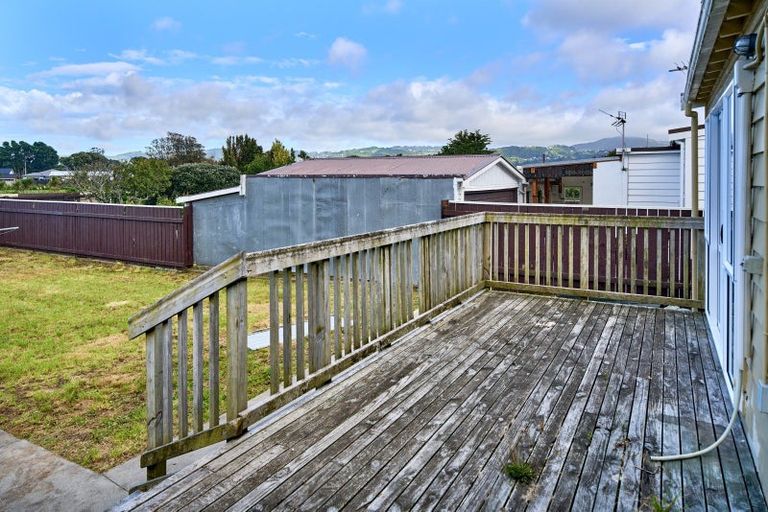 Photo of property in 40 York Street, Moera, Lower Hutt, 5010