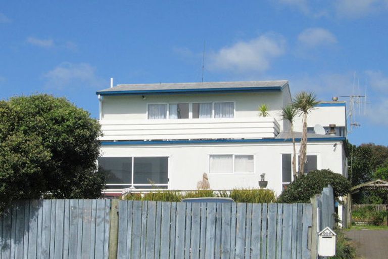 Photo of property in 996a Papamoa Beach Road, Papamoa Beach, Papamoa, 3118