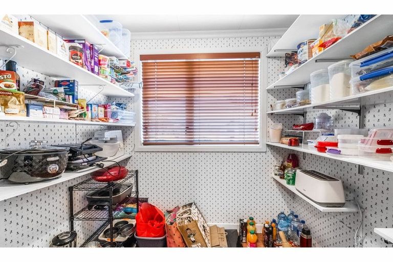 Photo of property in 10 Rock Street, East Gore, Gore, 9710