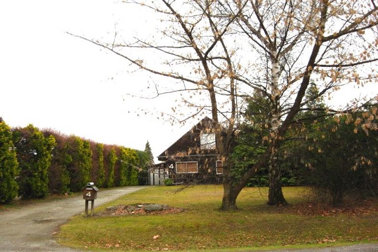 Photo of property in 4 Thomson Street, Arrowtown, 9302