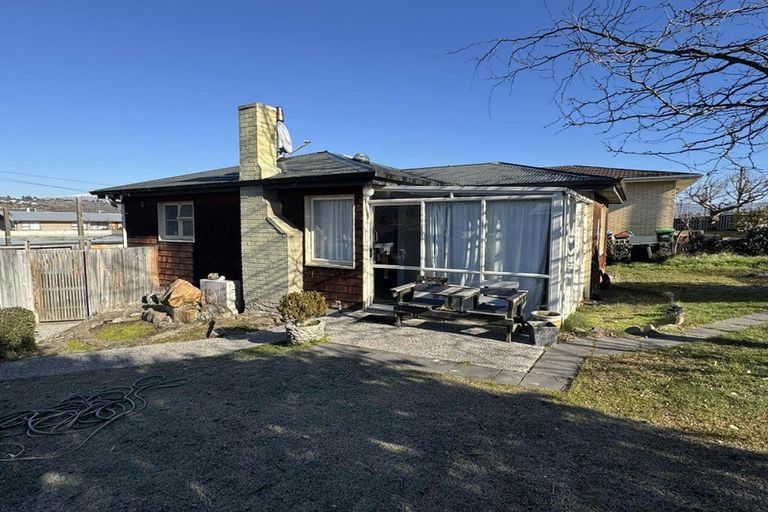 Photo of property in 6 Spencer Street, Alexandra, 9320