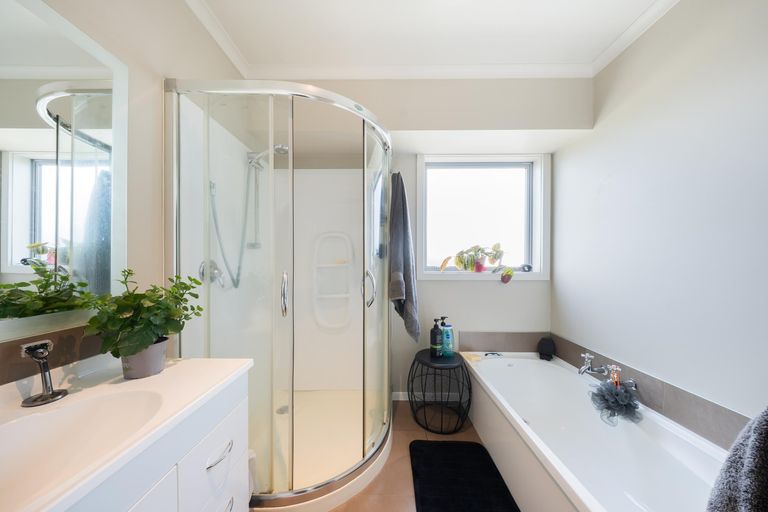 Photo of property in 14 Rhoboro Road, Twizel, 7901