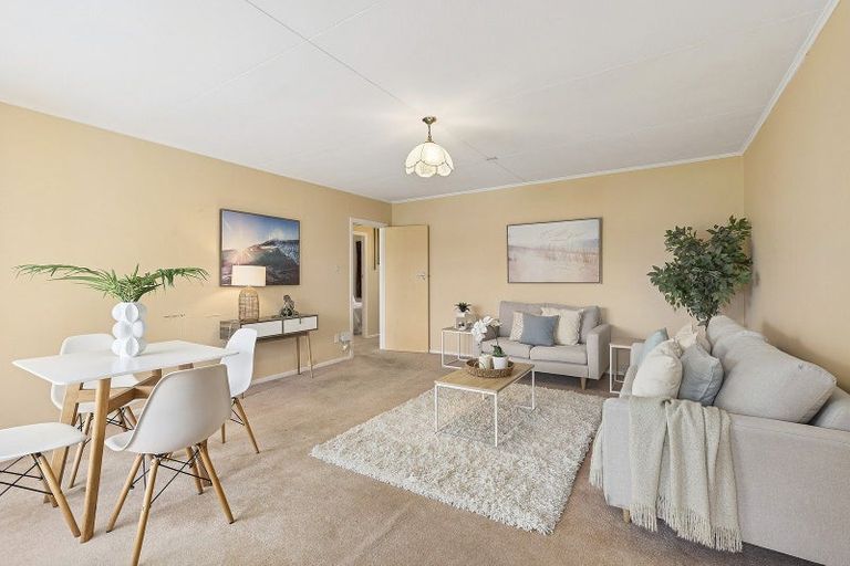 Photo of property in Regency Flats, 6/29-45 Miramar North Road, Miramar, Wellington, 6022