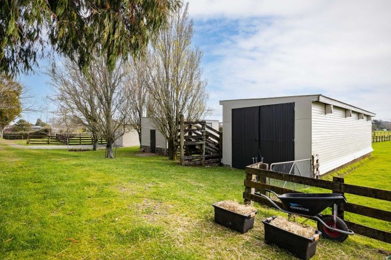 Photo of property in 1 Kahikatea Street, Inglewood, 4330