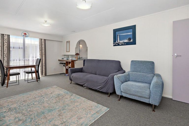 Photo of property in 2/74 Mohaka Street, Wainuiomata, Lower Hutt, 5014