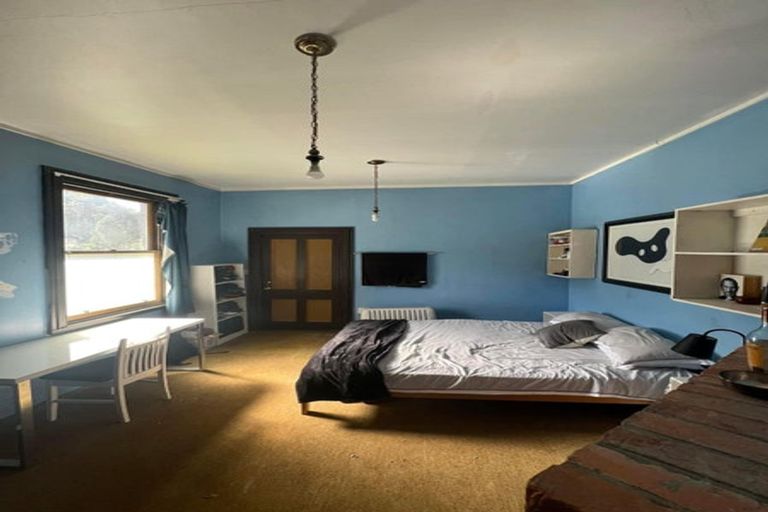 Photo of property in 1 Holloway Road, Aro Valley, Wellington, 6021