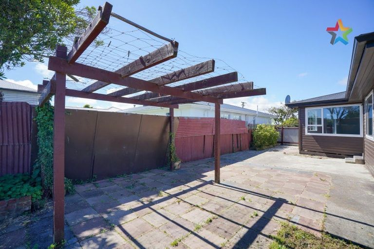 Photo of property in 43 Severn Street, Clifton, Invercargill, 9812