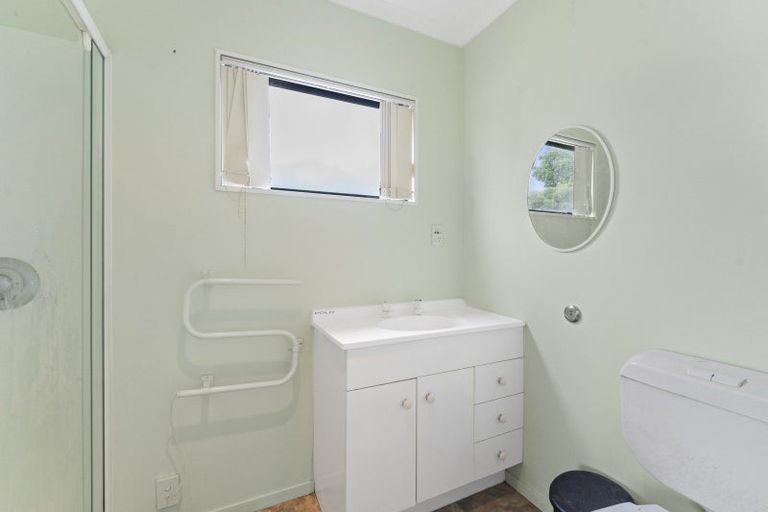 Photo of property in 140 School Road, Te Horo, Otaki, 5582