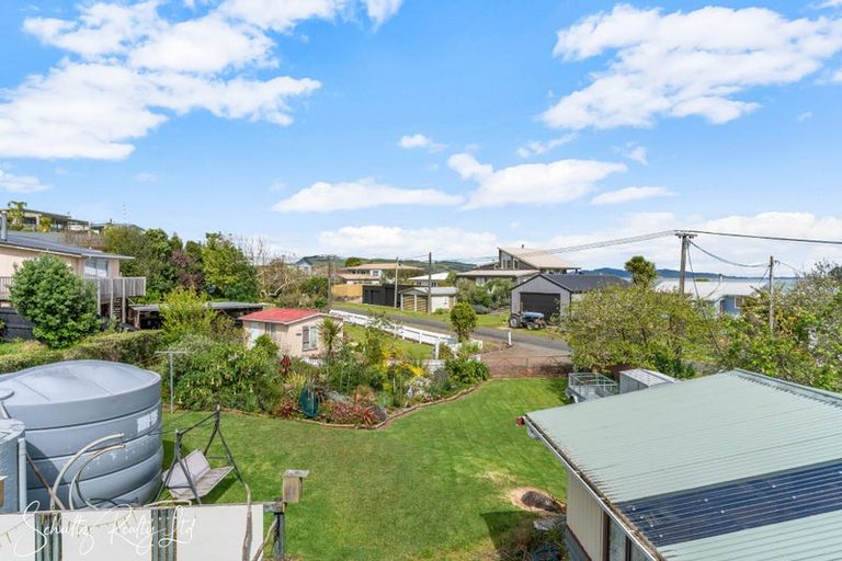 Photo of property in 28 Ngatoto Road, Tinopai, Matakohe, 0593