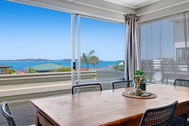 Photo of property in 8 Kotuku Place, Snells Beach, 0920