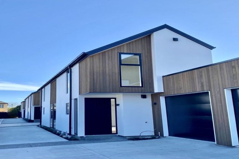 Photo of property in 3/63 Waltham Road, Sydenham, Christchurch, 8023