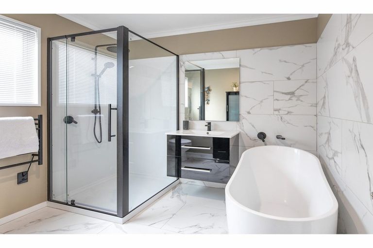 Photo of property in 14 Robinson Street, Cheviot, 7310