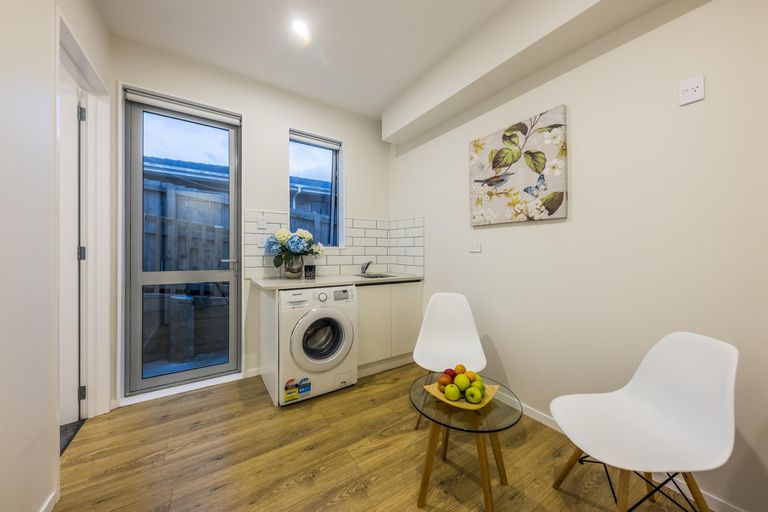 Photo of property in 245a Hobsonville Road, Hobsonville, Auckland, 0618