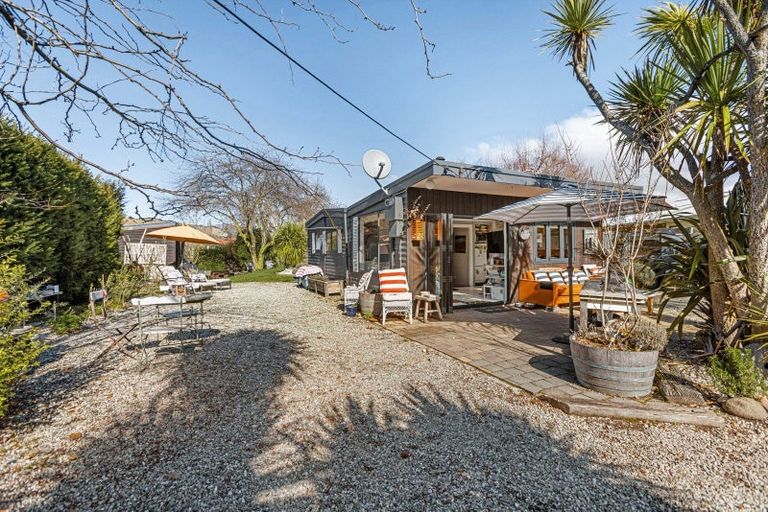 Photo of property in 4 Kingston Street, Albert Town, Wanaka, 9305