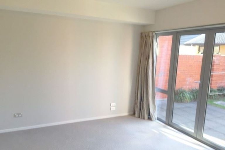 Photo of property in 25 Henley Green, Northwood, Christchurch, 8051