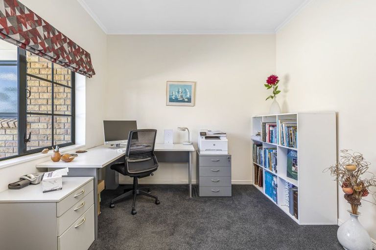 Photo of property in 105 Mairetahi Road, South Head, Helensville, 0874