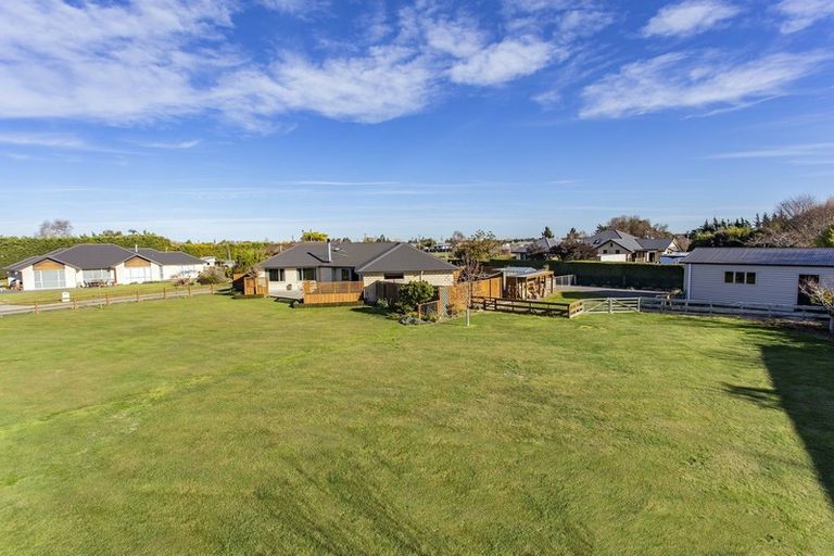 Photo of property in 5 Haydon Place, Amberley, 7410