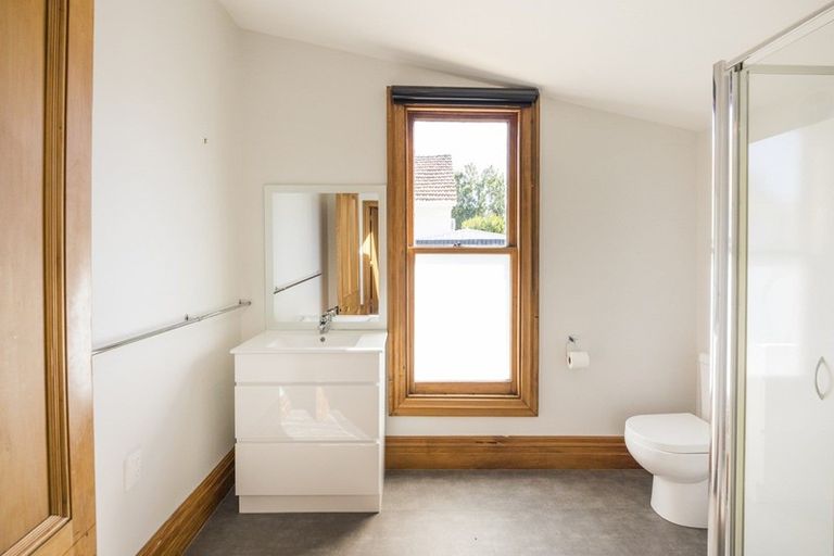 Photo of property in 73a Savage Crescent, West End, Palmerston North, 4412