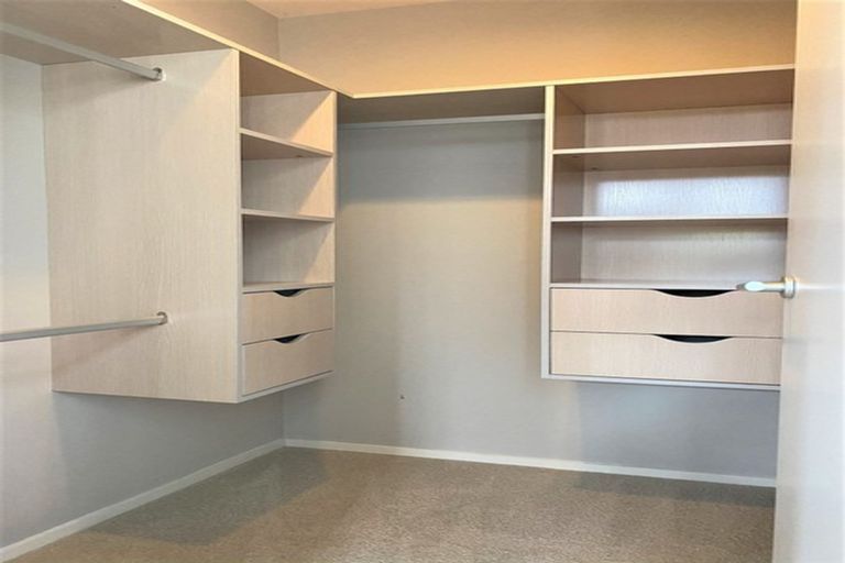 Photo of property in 20a Eversleigh Road, Belmont, Auckland, 0622