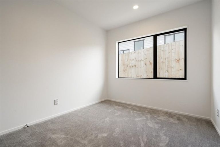 Photo of property in 122 Parkview Drive, Gulf Harbour, Whangaparaoa, 0930