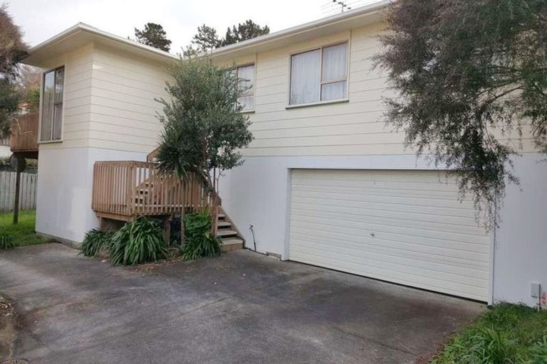 Photo of property in 1/65 Lavery Place, Sunnynook, Auckland, 0632
