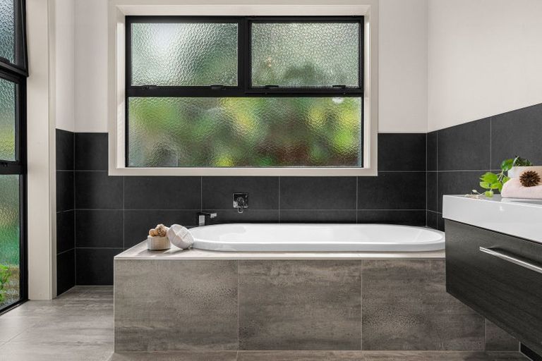 Photo of property in 63 Puketotara Road, Glenbervie, Whangarei, 0173