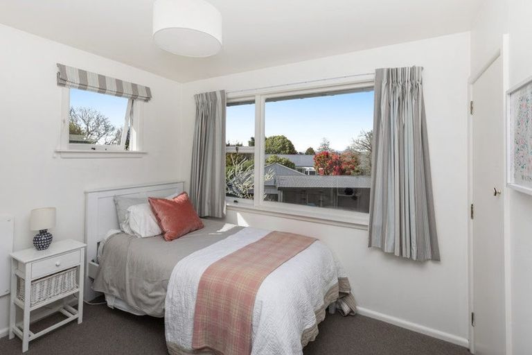 Photo of property in 24 Deepdale Street, Burnside, Christchurch, 8053