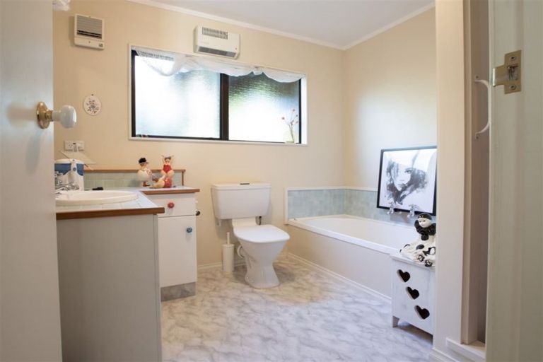 Photo of property in 9 Barrington Way, Nelson, 7010