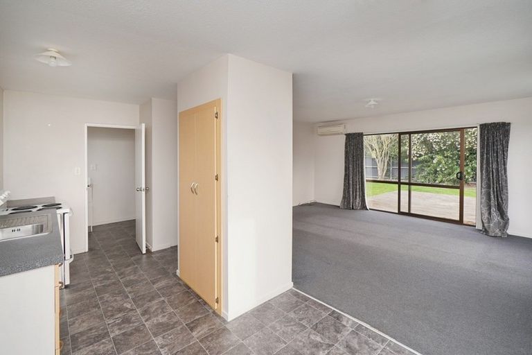 Photo of property in 27a Newnham Street, Rangiora, 7400