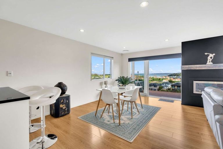 Photo of property in 141 Alec Craig Way, Gulf Harbour, Whangaparaoa, 0930