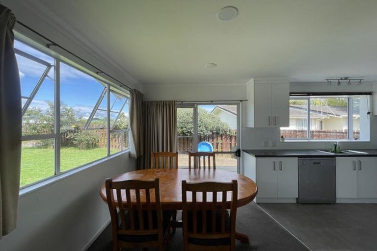 Photo of property in 32 Elmwood Crescent, Pukete, Hamilton, 3200