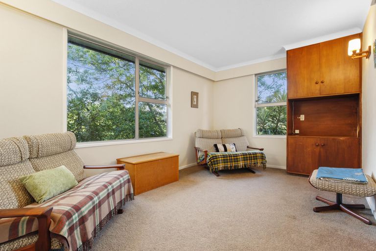 Photo of property in 278 Henderson Valley Road, Henderson Valley, Auckland, 0612