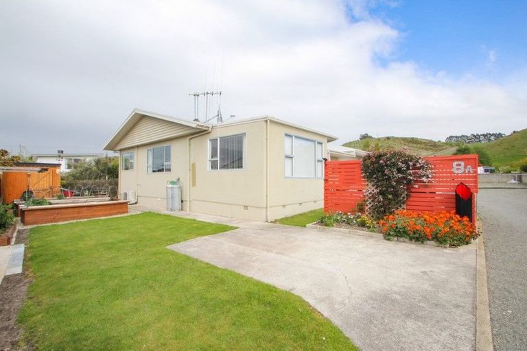 Photo of property in 8a Kenilworth Road, Oamaru North, Oamaru, 9400