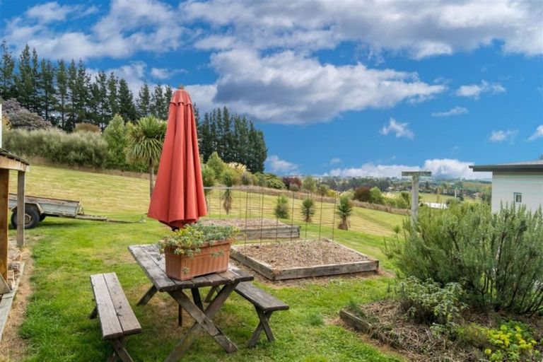 Photo of property in 17 Fairmile Drive, Kinmont Park, Mosgiel, 9024