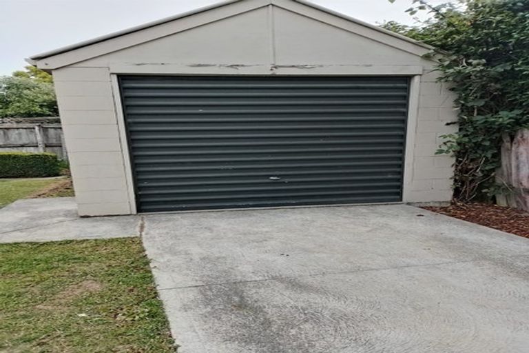 Photo of property in 1/45 Maidstone Road, Ilam, Christchurch, 8041