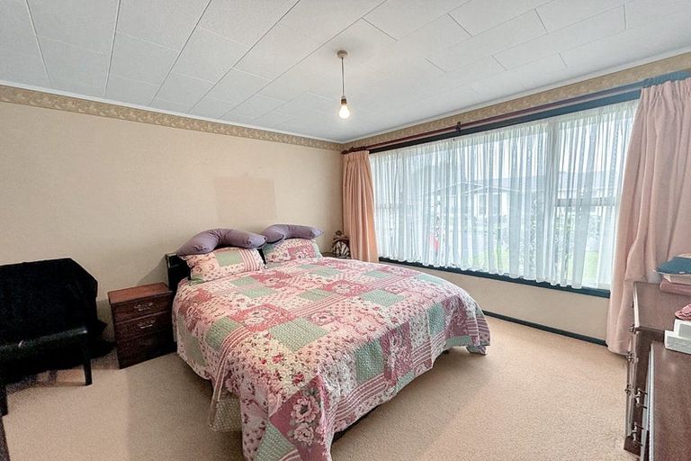 Photo of property in 17 Karamu Street, Tawhero, Whanganui, 4501