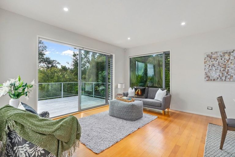 Photo of property in 3 Glance Street, Sandspit, Warkworth, 0982