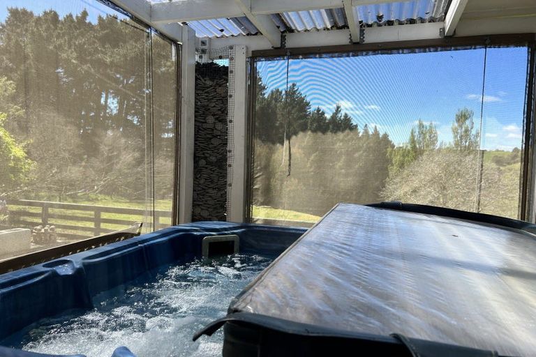 Photo of property in 35 Neptune Street, Dannevirke, 4930