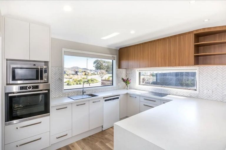 Photo of property in 17 Farthing Drive, Prebbleton, 7604