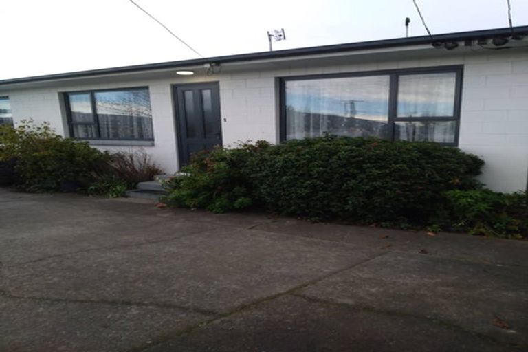 Photo of property in 64 Barton Street, Woolston, Christchurch, 8023