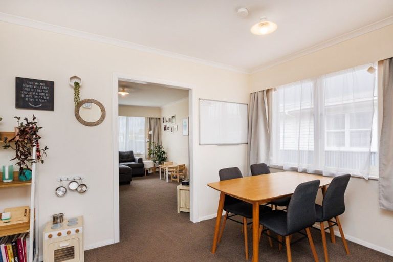 Photo of property in 17 Kaituna Street, Milson, Palmerston North, 4414