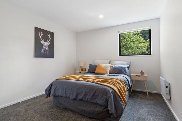 Photo of property in 41c Dart Place, Fernhill, Queenstown, 9300