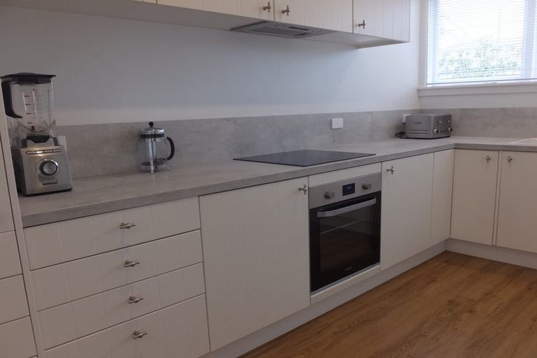 Photo of property in 2/91 Wainui Street, Riccarton, Christchurch, 8041